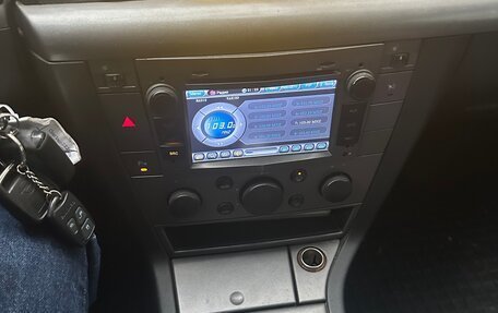 Opel Vectra C рестайлинг, 2004 год, 335 000 рублей, 9 фотография