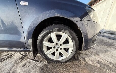 Volkswagen Polo VI (EU Market), 2012 год, 900 000 рублей, 9 фотография