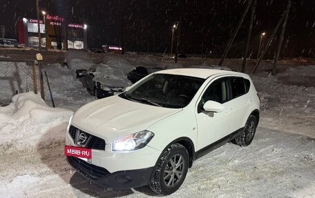 Nissan Qashqai, 2012 год, 900 000 рублей, 3 фотография