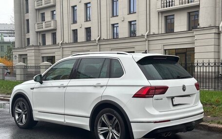 Volkswagen Tiguan II, 2019 год, 2 600 000 рублей, 2 фотография