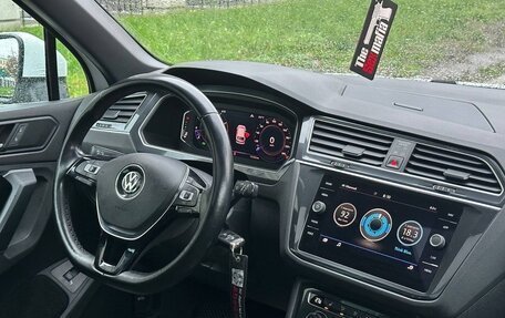 Volkswagen Tiguan II, 2019 год, 2 600 000 рублей, 11 фотография