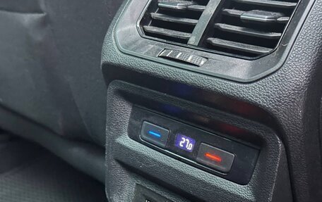 Volkswagen Tiguan II, 2019 год, 2 600 000 рублей, 16 фотография