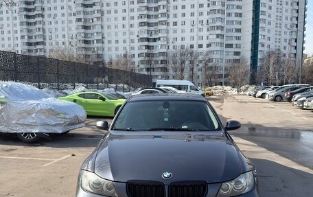 BMW 3 серия, 2005 год, 750 000 рублей, 2 фотография