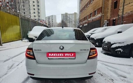 Skoda Octavia, 2018 год, 1 900 000 рублей, 5 фотография