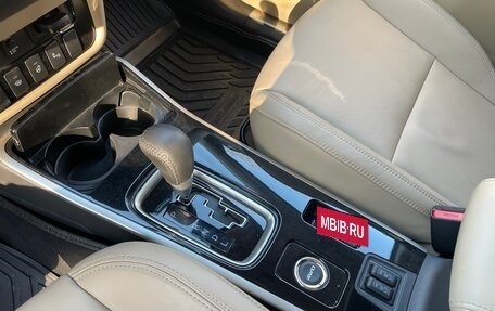 Mitsubishi Outlander III рестайлинг 3, 2019 год, 3 500 000 рублей, 16 фотография