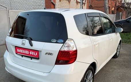 Honda Fit III, 2007 год, 450 000 рублей, 4 фотография