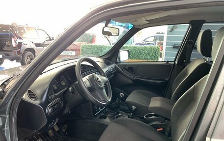 Chevrolet Niva I рестайлинг, 2017 год, 640 000 рублей, 14 фотография