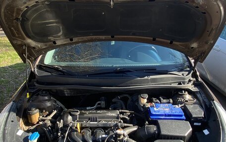 Hyundai Solaris II рестайлинг, 2016 год, 900 000 рублей, 2 фотография