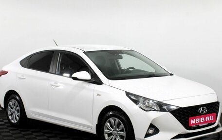 Hyundai Solaris II рестайлинг, 2021 год, 1 745 000 рублей, 2 фотография