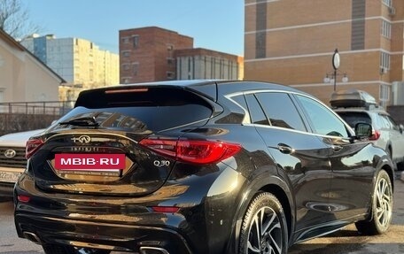 Infiniti Q30, 2017 год, 2 250 000 рублей, 4 фотография