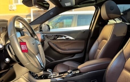 Infiniti Q30, 2017 год, 2 250 000 рублей, 13 фотография