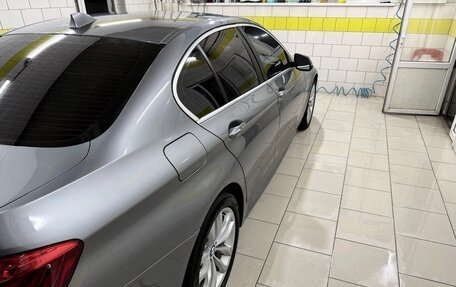 BMW 5 серия, 2015 год, 1 790 000 рублей, 13 фотография