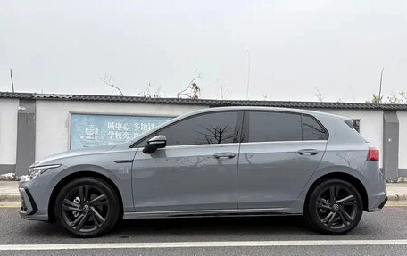 Volkswagen Golf VIII, 2023 год, 2 020 123 рублей, 12 фотография
