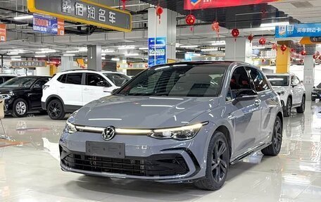 Volkswagen Golf VIII, 2023 год, 2 020 123 рублей, 14 фотография