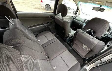 Toyota Wish II, 2005 год, 975 000 рублей, 40 фотография