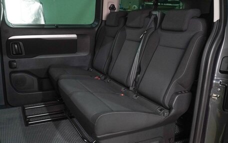 Peugeot Traveller I, 2018 год, 2 749 000 рублей, 10 фотография