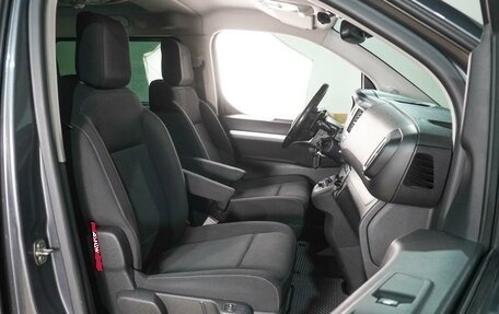 Peugeot Traveller I, 2018 год, 2 749 000 рублей, 8 фотография