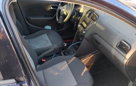 Volkswagen Polo VI (EU Market), 2012 год, 750 000 рублей, 4 фотография