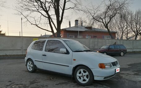 Volkswagen Polo III рестайлинг, 1996 год, 115 000 рублей, 8 фотография