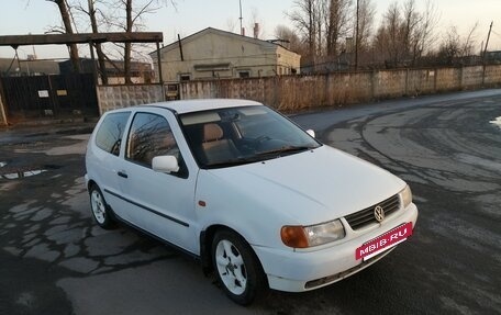 Volkswagen Polo III рестайлинг, 1996 год, 115 000 рублей, 6 фотография