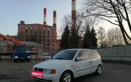 Volkswagen Polo III рестайлинг, 1996 год, 115 000 рублей, 7 фотография
