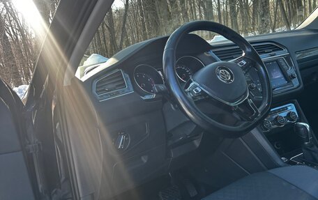 Volkswagen Tiguan II, 2017 год, 1 900 000 рублей, 7 фотография