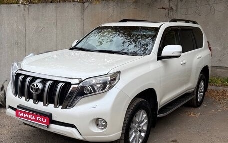 Toyota Land Cruiser Prado 150 рестайлинг 2, 2014 год, 3 699 000 рублей, 2 фотография