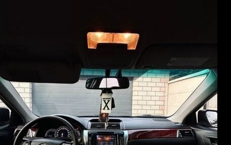 Toyota Camry, 2012 год, 1 675 000 рублей, 3 фотография