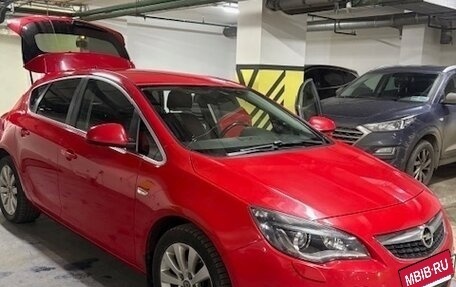 Opel Astra J, 2011 год, 10 020 000 рублей, 9 фотография