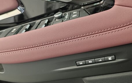 Land Rover Range Rover Evoque II, 2024 год, 5 750 000 рублей, 13 фотография