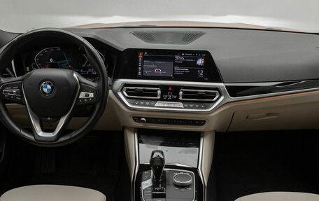 BMW 3 серия, 2021 год, 3 950 000 рублей, 14 фотография