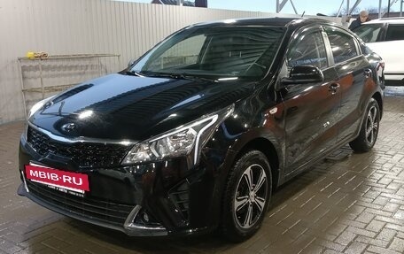 KIA Rio IV, 2017 год, 1 150 000 рублей, 2 фотография