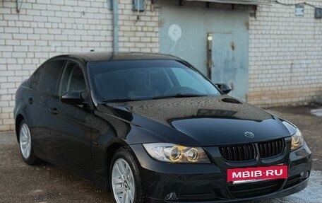 BMW 3 серия, 2007 год, 1 150 000 рублей, 2 фотография