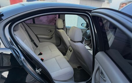 BMW 3 серия, 2007 год, 1 150 000 рублей, 26 фотография