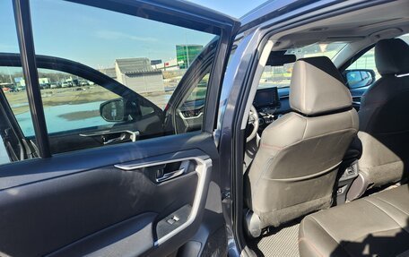 Toyota RAV4, 2020 год, 3 550 000 рублей, 8 фотография