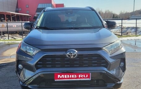 Toyota RAV4, 2020 год, 3 550 000 рублей, 15 фотография