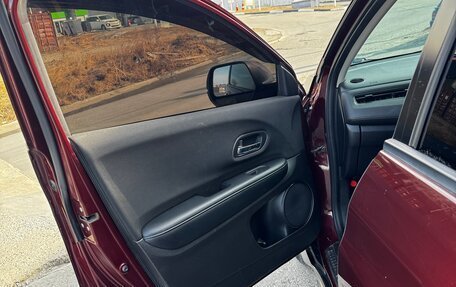 Honda Vezel, 2014 год, 1 240 000 рублей, 8 фотография