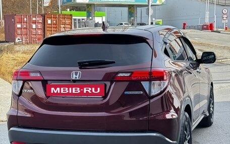Honda Vezel, 2014 год, 1 240 000 рублей, 6 фотография
