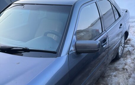 Mercedes-Benz C-Класс, 1996 год, 300 000 рублей, 6 фотография