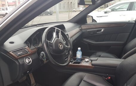 Mercedes-Benz E-Класс, 2012 год, 1 440 000 рублей, 7 фотография