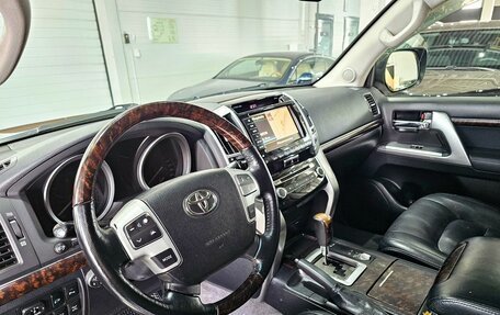 Toyota Land Cruiser 200, 2013 год, 3 479 000 рублей, 12 фотография