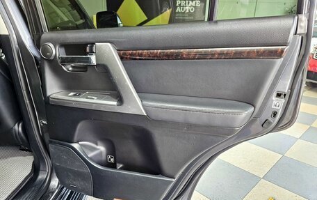 Toyota Land Cruiser 200, 2013 год, 3 479 000 рублей, 19 фотография