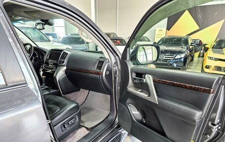 Toyota Land Cruiser 200, 2013 год, 3 479 000 рублей, 21 фотография