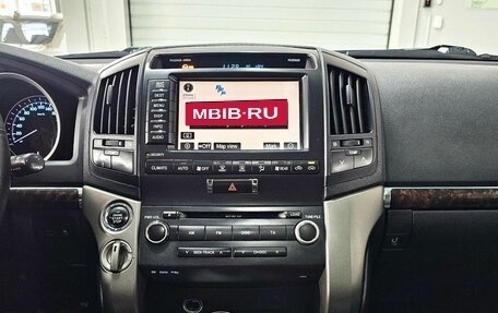 Toyota Land Cruiser 200, 2008 год, 2 379 000 рублей, 14 фотография