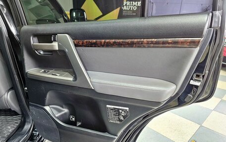 Toyota Land Cruiser 200, 2008 год, 2 379 000 рублей, 20 фотография