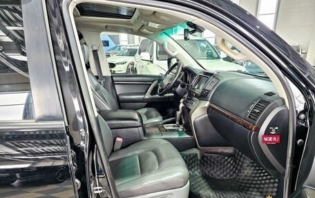 Toyota Land Cruiser 200, 2008 год, 2 379 000 рублей, 24 фотография