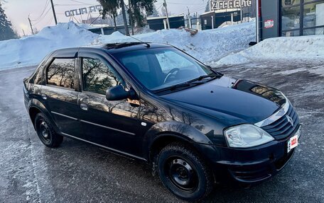 Renault Logan I, 2010 год, 299 000 рублей, 2 фотография