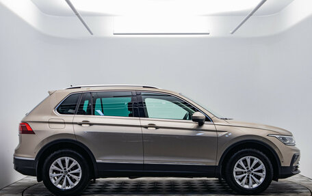 Volkswagen Tiguan II, 2021 год, 3 630 000 рублей, 4 фотография