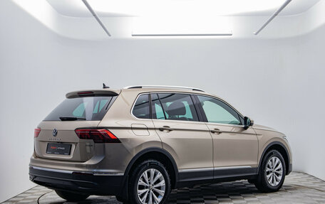 Volkswagen Tiguan II, 2021 год, 3 630 000 рублей, 5 фотография