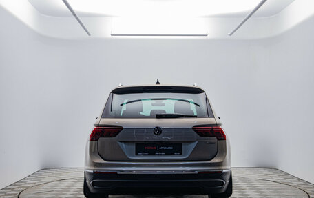 Volkswagen Tiguan II, 2021 год, 3 630 000 рублей, 6 фотография